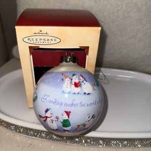 Christmas ornament friendship